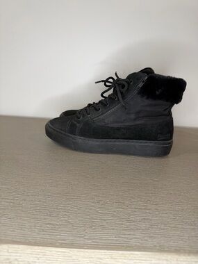Cougar Black High-Top Faux Fur Lined Ankle Boots